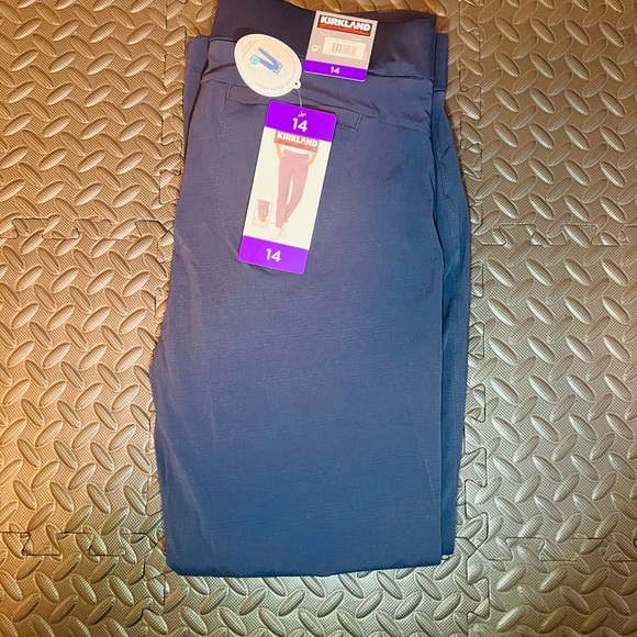 Kirkland Signature Dark Blue Trousers - Picture 11 of 13